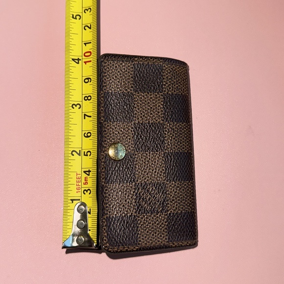 AUTHENTIC Louis Vuitton Damier Ebene Canvas 6 key holder - Picture 12 of 13